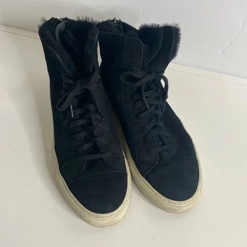 WOMAN BY COMMON PROJECTS Sneakers - Picture 1 of 8